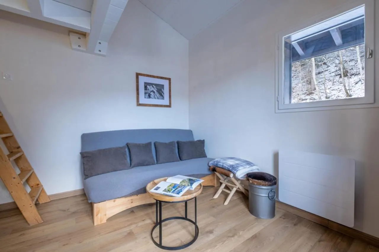 Apt With Nice View Near The Center Of Chamonix Apartment